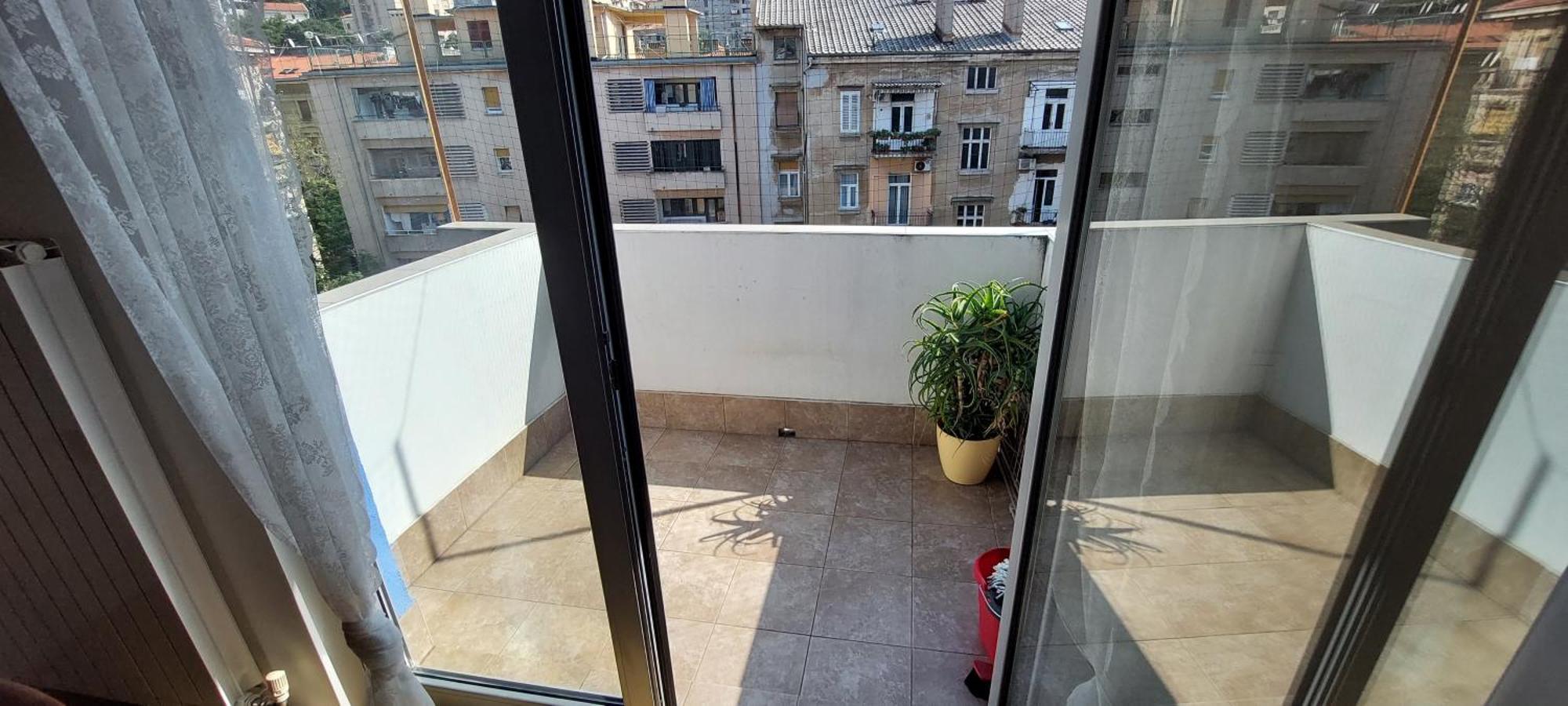 Deluxe Apartment Kristian Whit A Private Parking Rijeka Ngoại thất bức ảnh