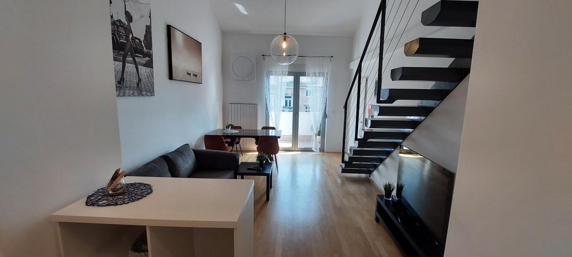 Deluxe Apartment Kristian Whit A Private Parking Rijeka Ngoại thất bức ảnh